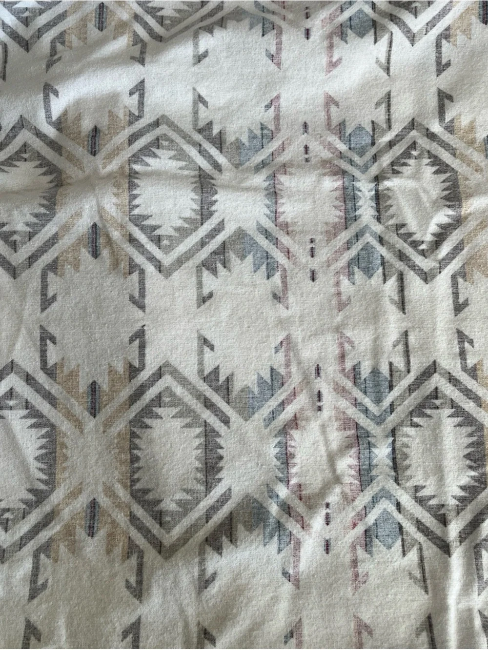 (1) Pendleton Southwestern Geometric Cotton Queen Flat Sheet White Blue Red Gold